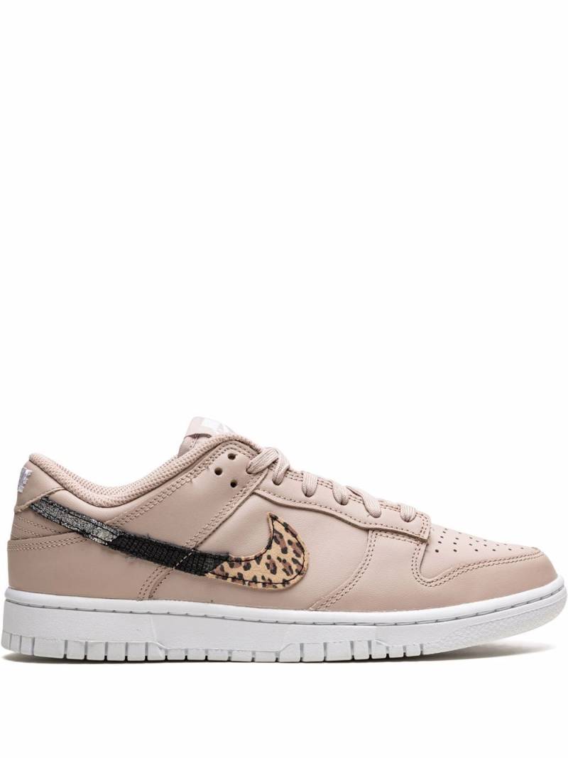 Nike Dunk Low SE "Primal Pink" sneakers - Neutrals von Nike