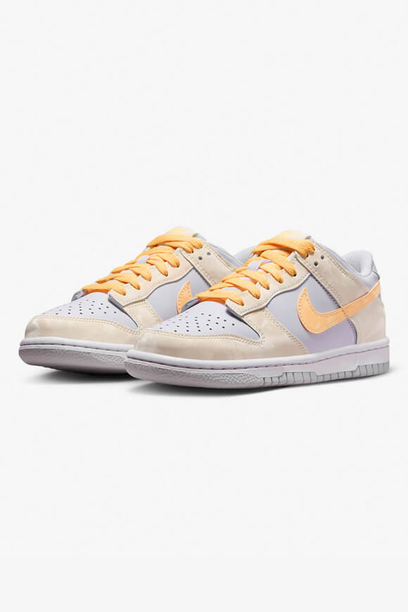 Nike Dunk Low Sneaker | Football Grey + Pale Ivory + Melon Tint | Mädchen  | EU36.5 von Nike