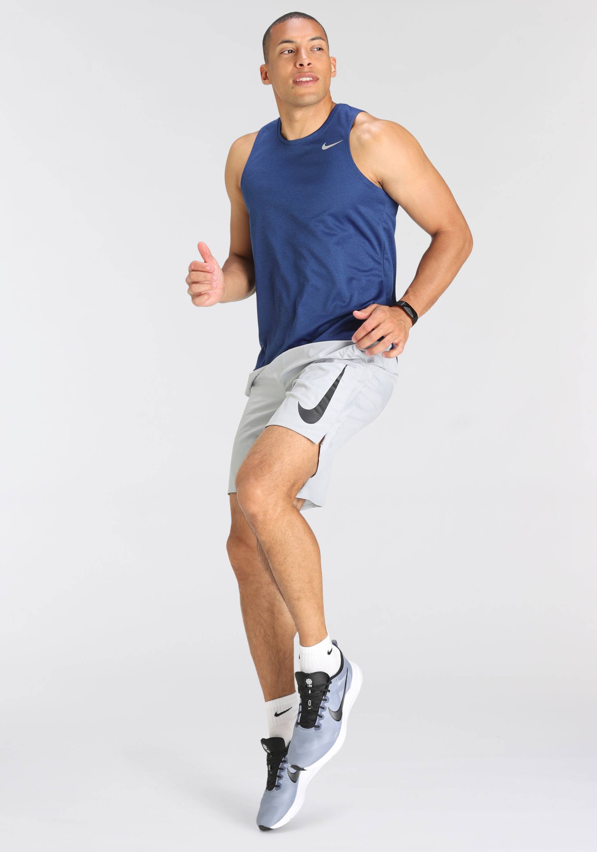 Nike Laufshorts »Dri-FIT Challenger Men's " Unlined Running Shorts« von Nike