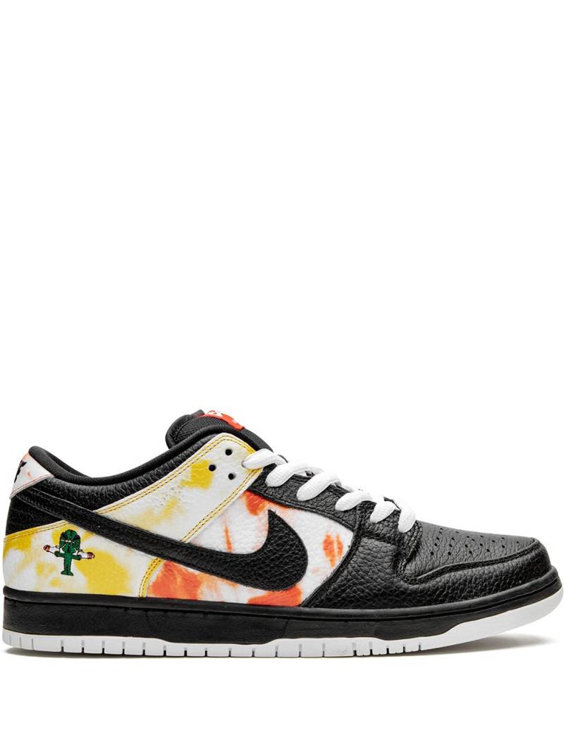 Nike SB Dunk Low "Tie-Dye Rayguns 2019 - Black" sneakers von Nike