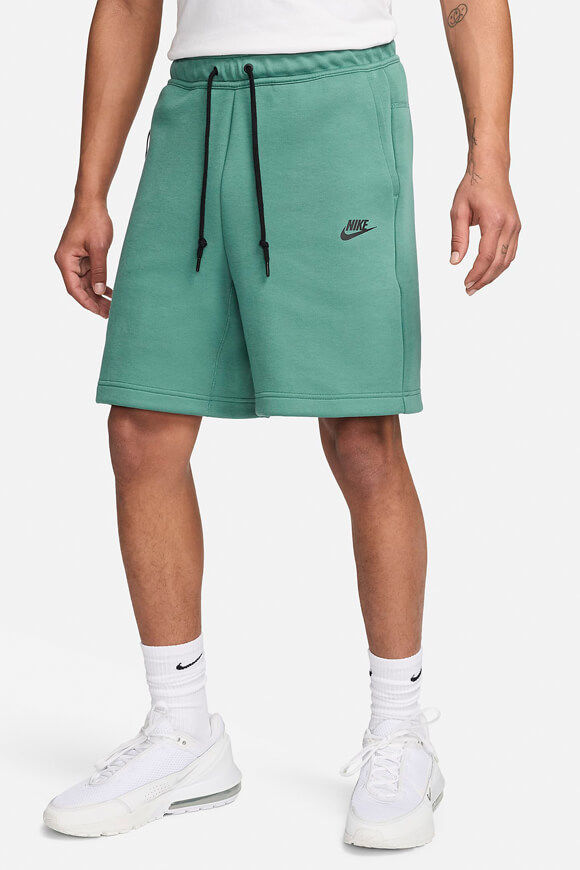 Nike Sportswear Tech Fleece Sweatshorts | Bicoastal | Herren  | S von Nike