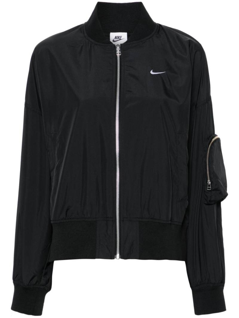 Nike Swoosh-embroidered bomber jacket - Black von Nike