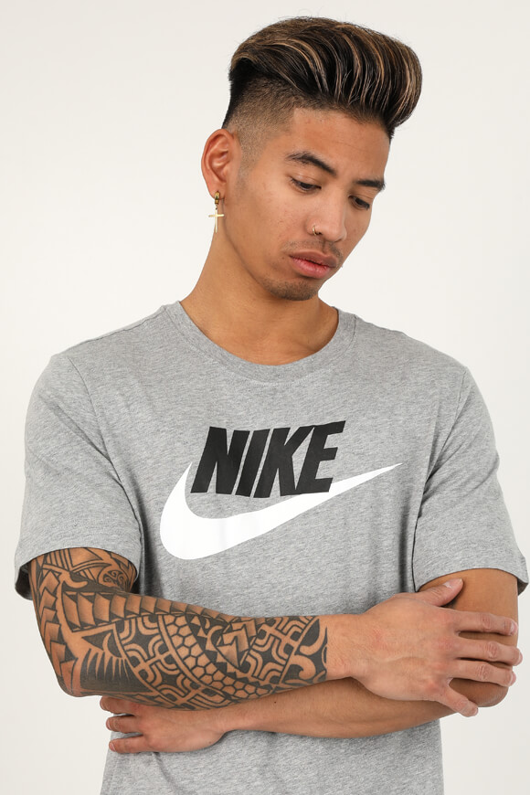 Nike T-Shirt | Light Grey Heather | Herren  | L von Nike