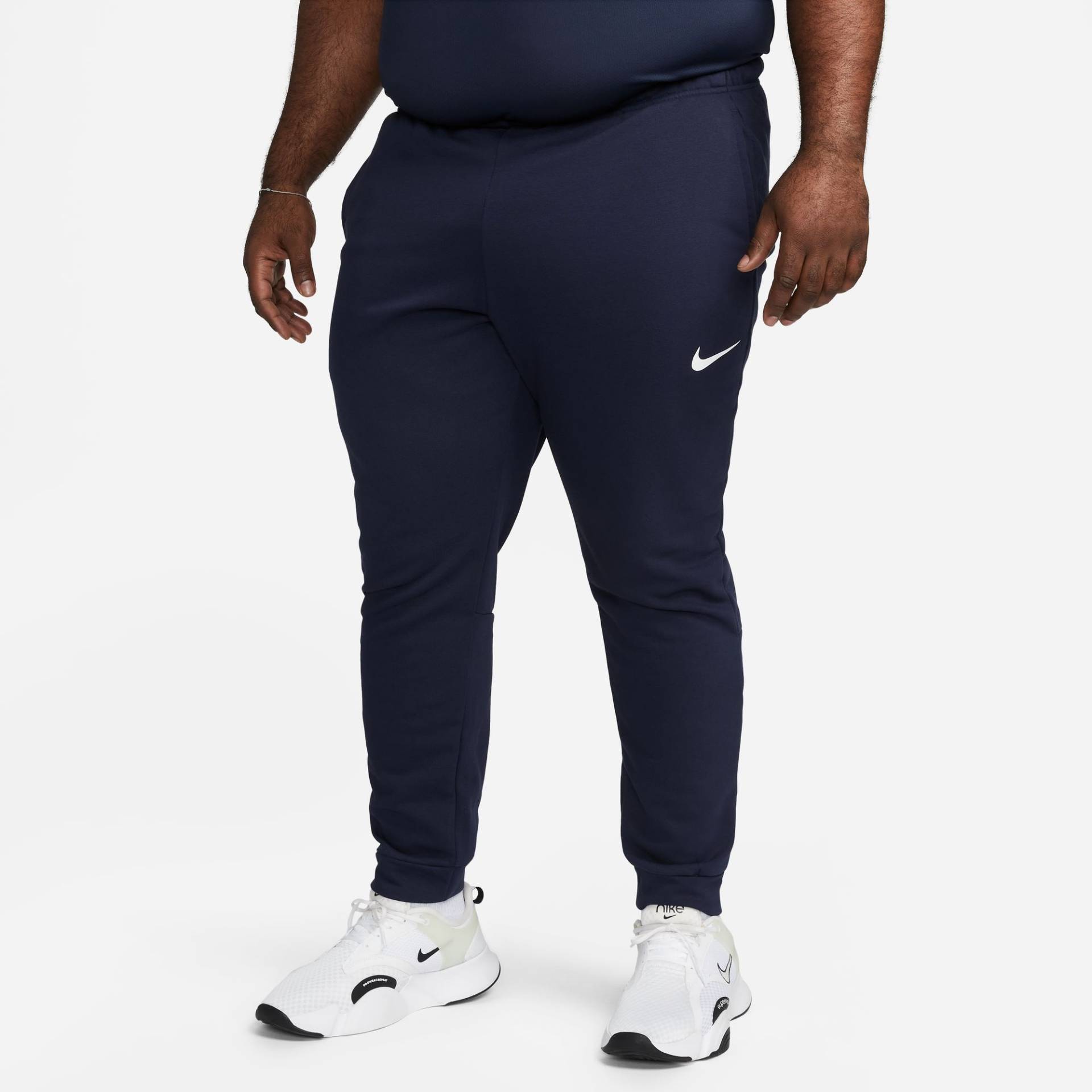 Nike Trainingshose »DRI-FIT MEN'S TAPERED TRAINING PANTS« Nike Trainingshose »DRI-FIT MEN'S TAPERED TRAINING PANTS« von Nike