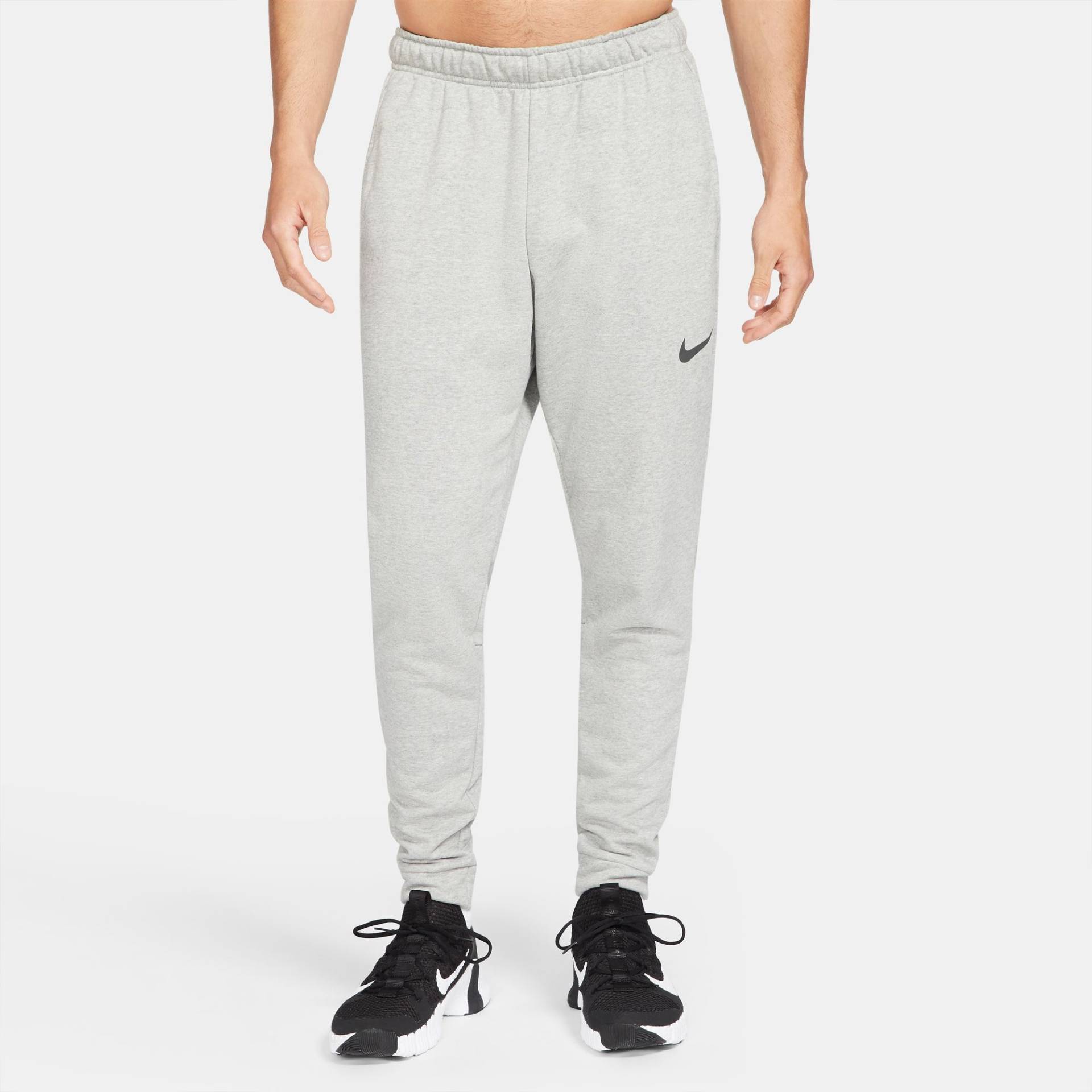 Nike Trainingshose »DRI-FIT MEN'S TAPERED TRAINING PANTS« Nike Trainingshose »DRI-FIT MEN'S TAPERED TRAINING PANTS« von Nike