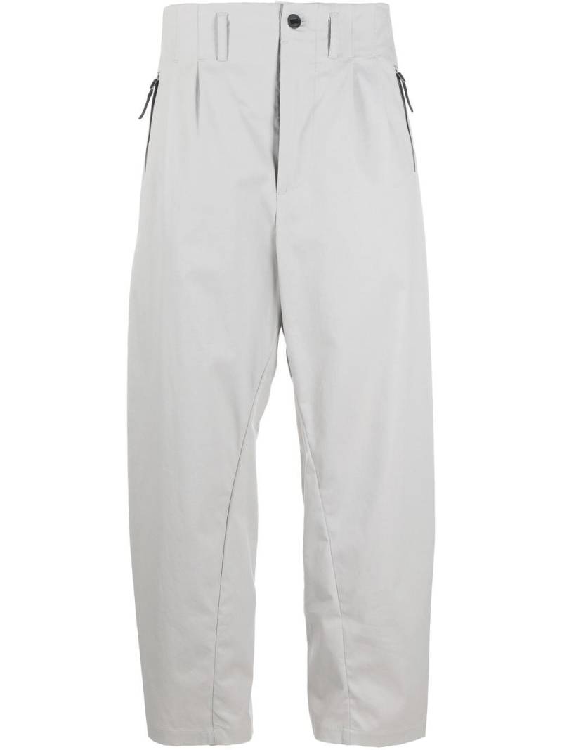 Nike pleat-detail zip-pockets worker pants - Grey von Nike