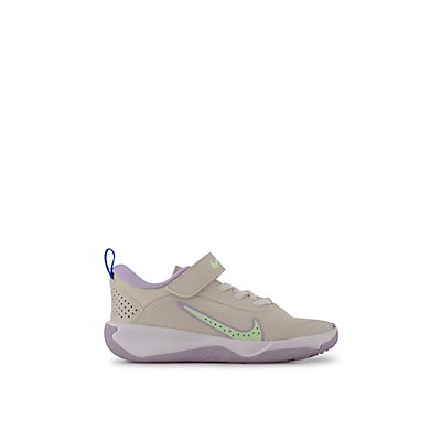 Omni Multi-Court Kinder Sneaker von Nike