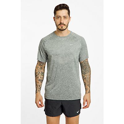 Stride Dri-FIT ADV Herren T-Shirt von Nike