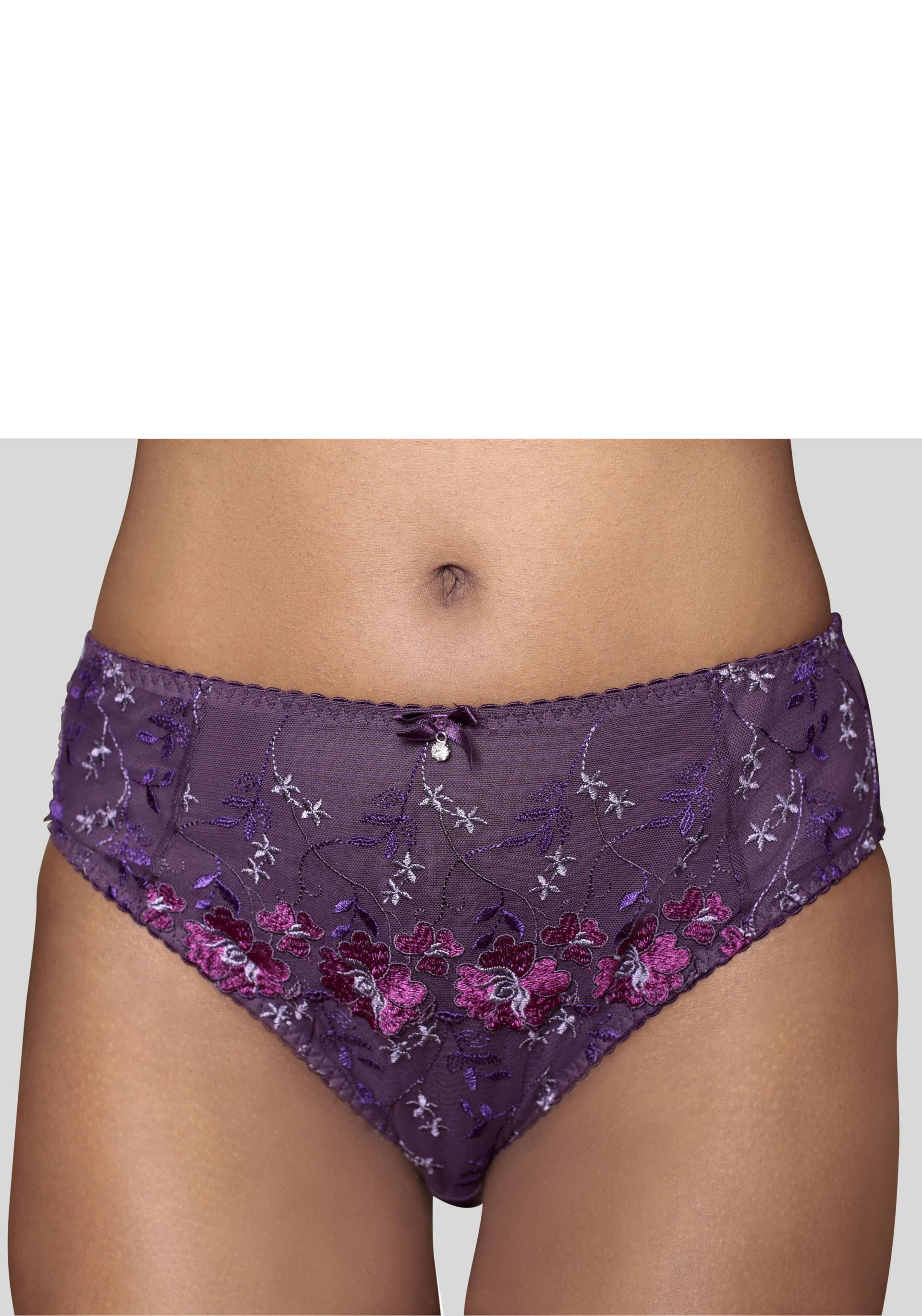 Nuance Slip, mit Blüten-Stickereien Nuance Slip, mit Blüten-Stickereien von Nuance