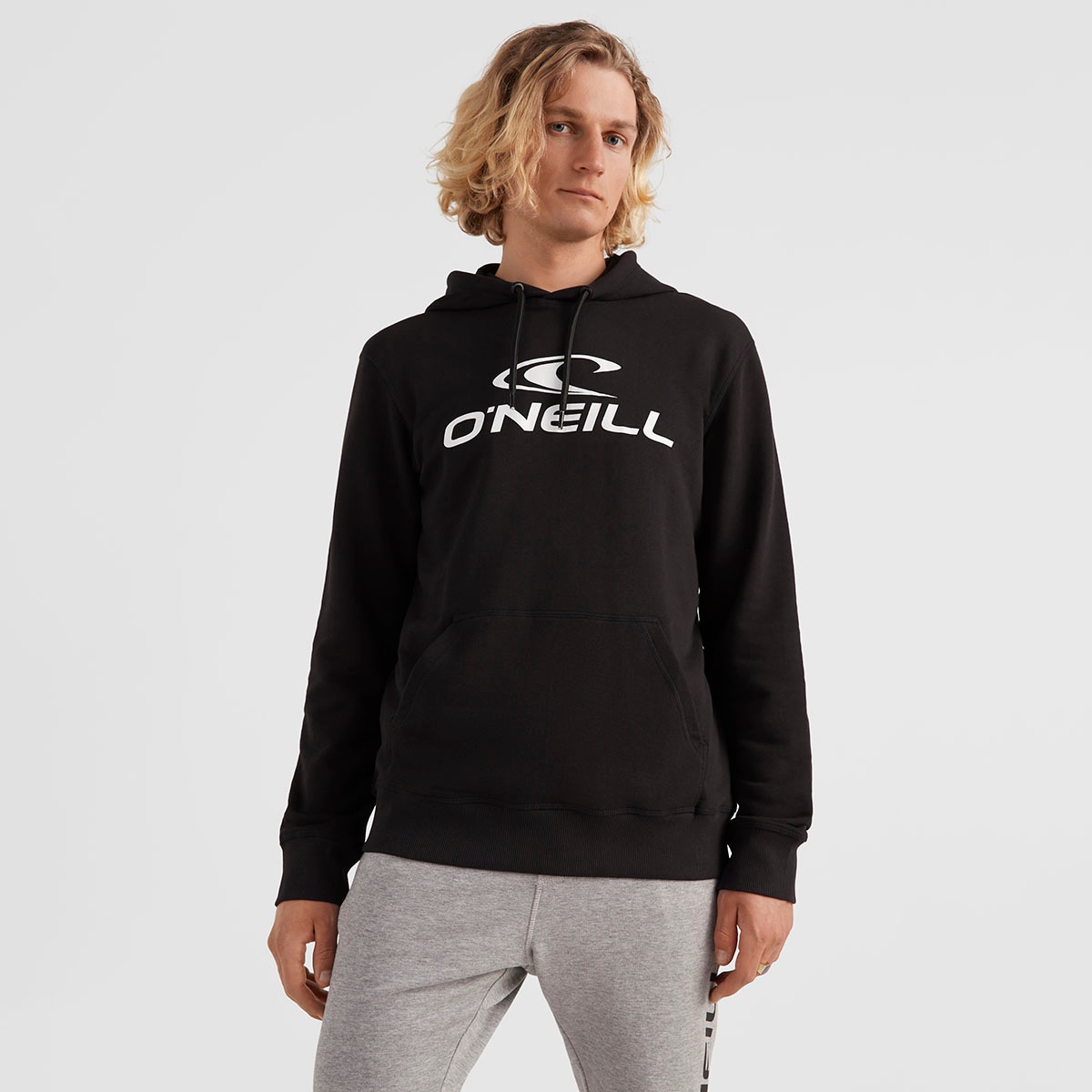 O'Neill Kapuzensweatshirt »O'NEILL LOGO HOODIE«, mit Kängurutasche O'Neill Kapuzensweatshirt »O'NEILL LOGO HOODIE«, mit Kängurutasche von O'Neill