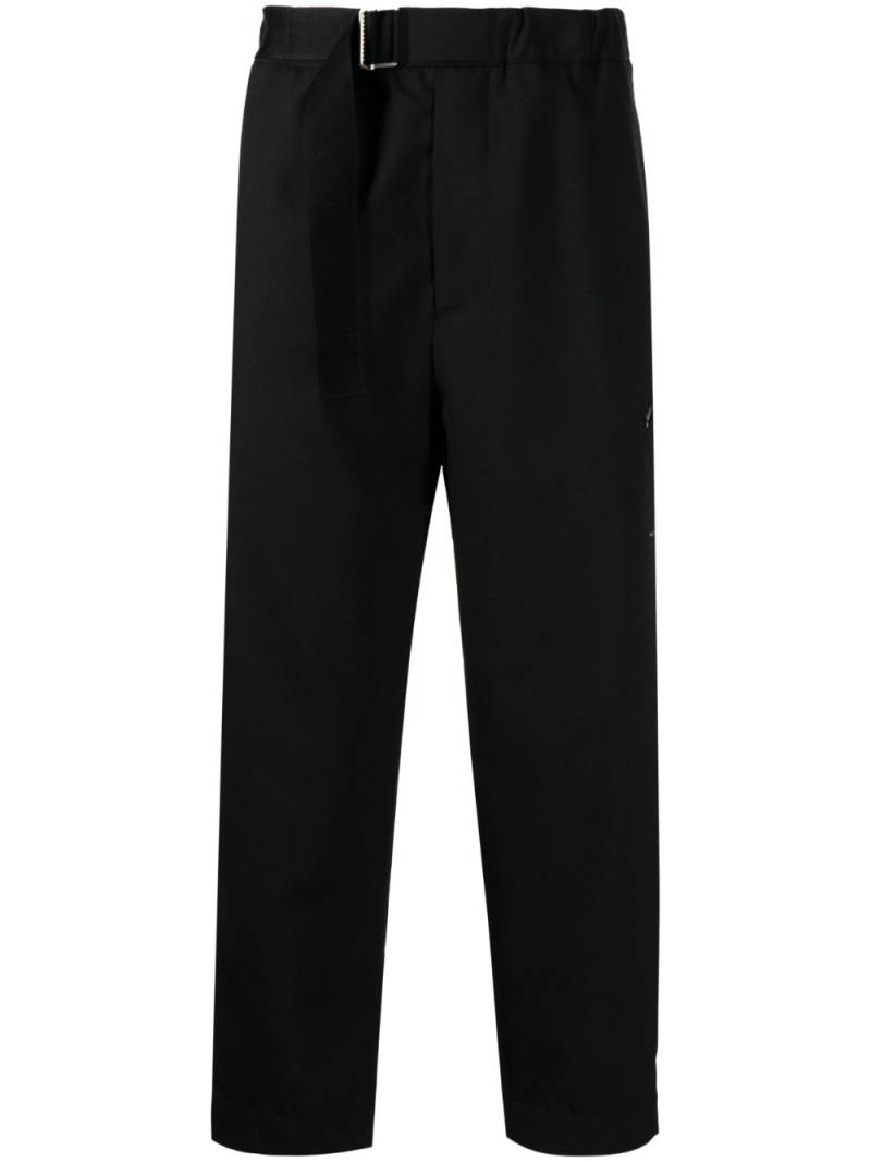 OAMC belted-waist cropped trousers - Black von OAMC