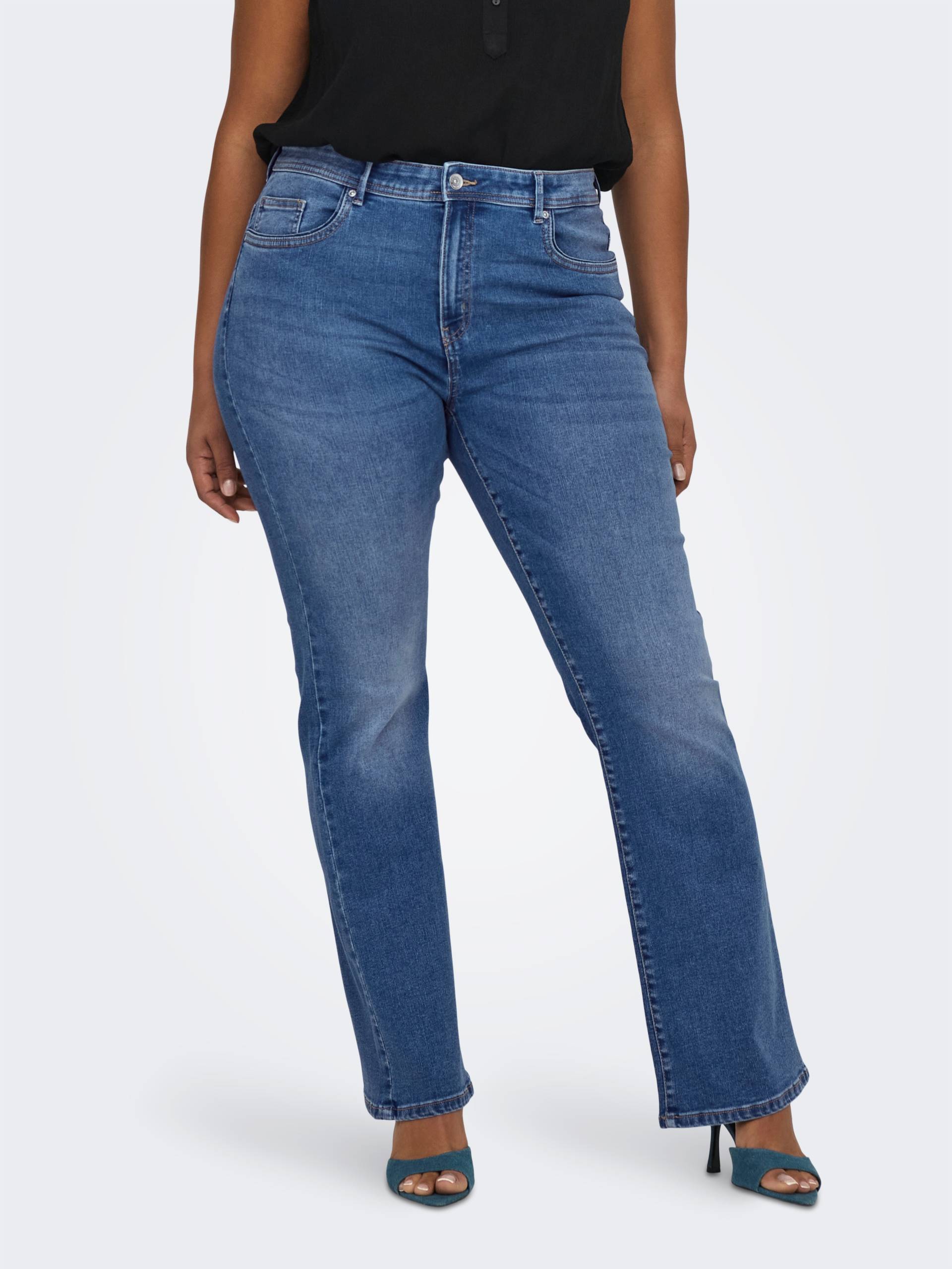 ONLY CARMAKOMA Bootcut-Jeans »CARSALLY REG FLARED DNM BJ114-3 NOOS« ONLY CARMAKOMA Bootcut-Jeans »CARSALLY REG FLARED DNM BJ114-3 NOOS« von ONLY CARMAKOMA