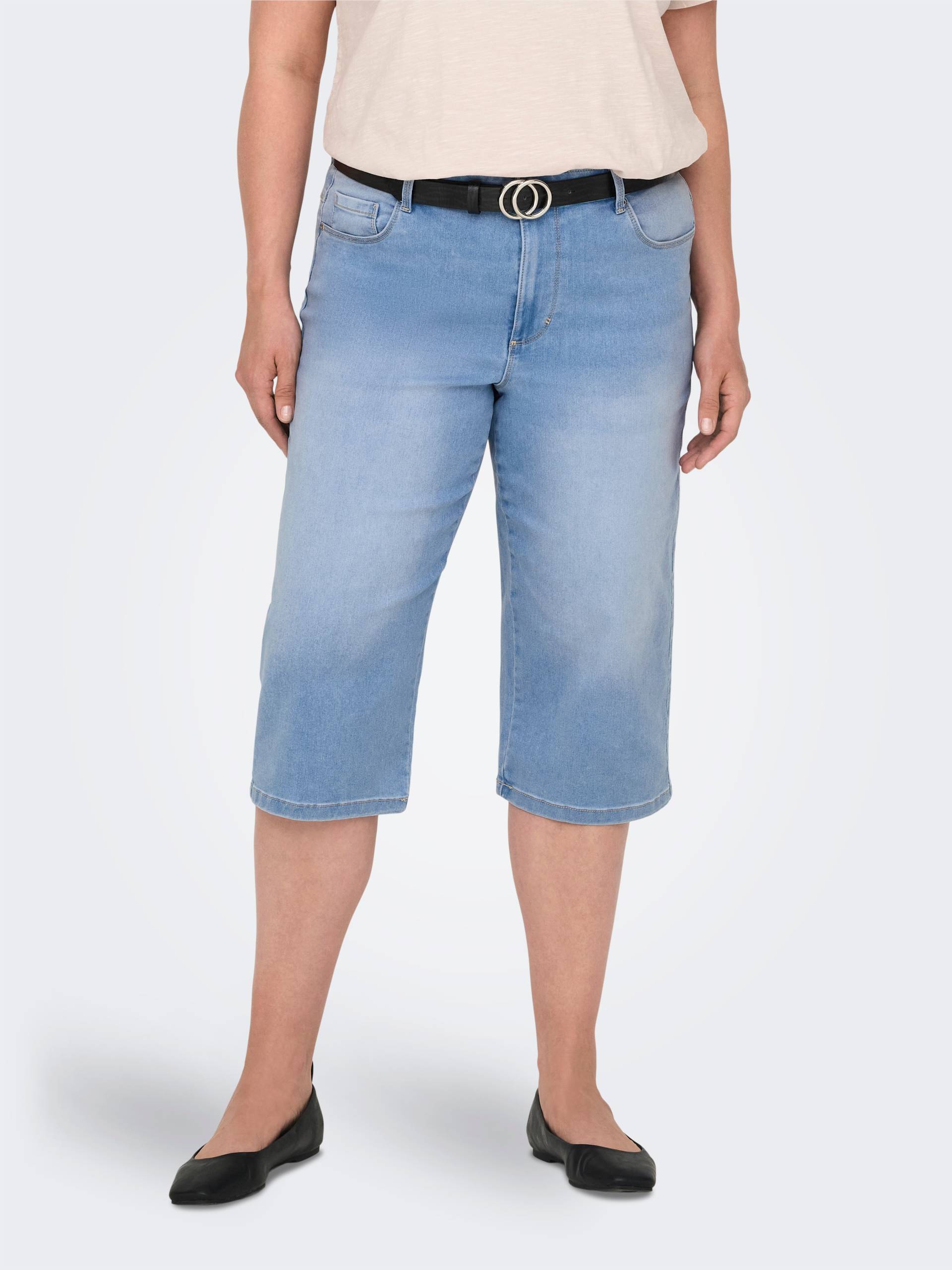 ONLY CARMAKOMA Jeansshorts »CARAUGUSTA HW STRAIGHT KNICKERS PIM951« von ONLY CARMAKOMA