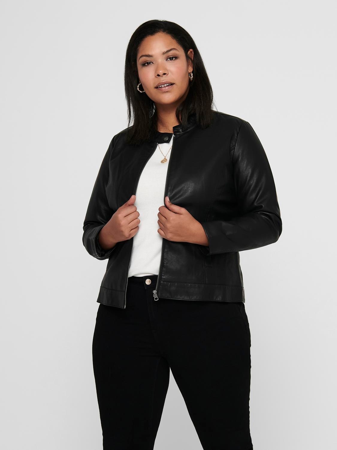 ONLY CARMAKOMA Lederimitatjacke »CARROBBER FAUX LEATHER JACKET NOOS« ONLY CARMAKOMA Lederimitatjacke »CARROBBER FAUX LEATHER JACKET NOOS« von ONLY CARMAKOMA
