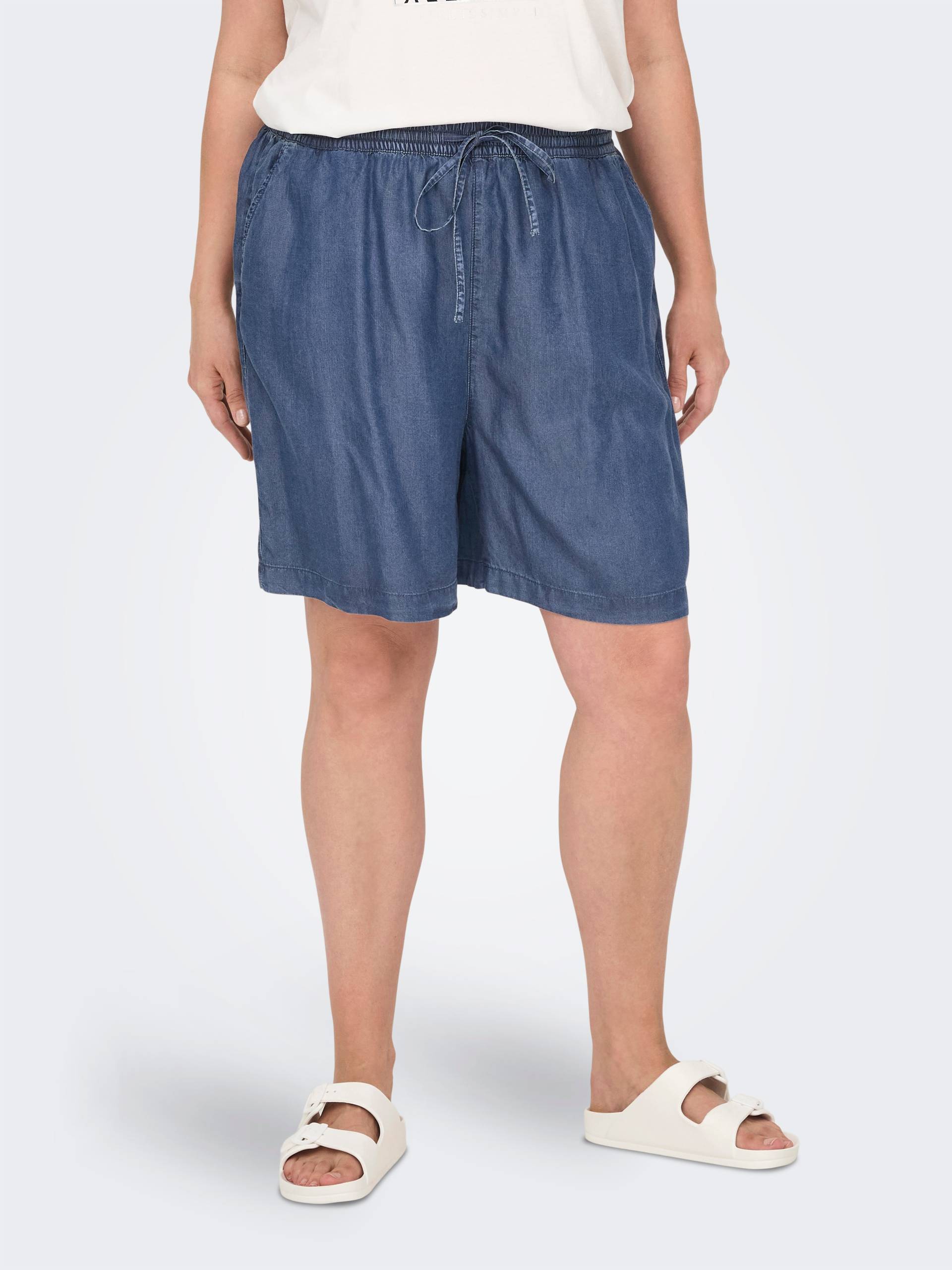 ONLY CARMAKOMA Shorts »CARPEMA LIFE LYOCELL DNM SHORTS YOK«, in Denim Optik von ONLY CARMAKOMA