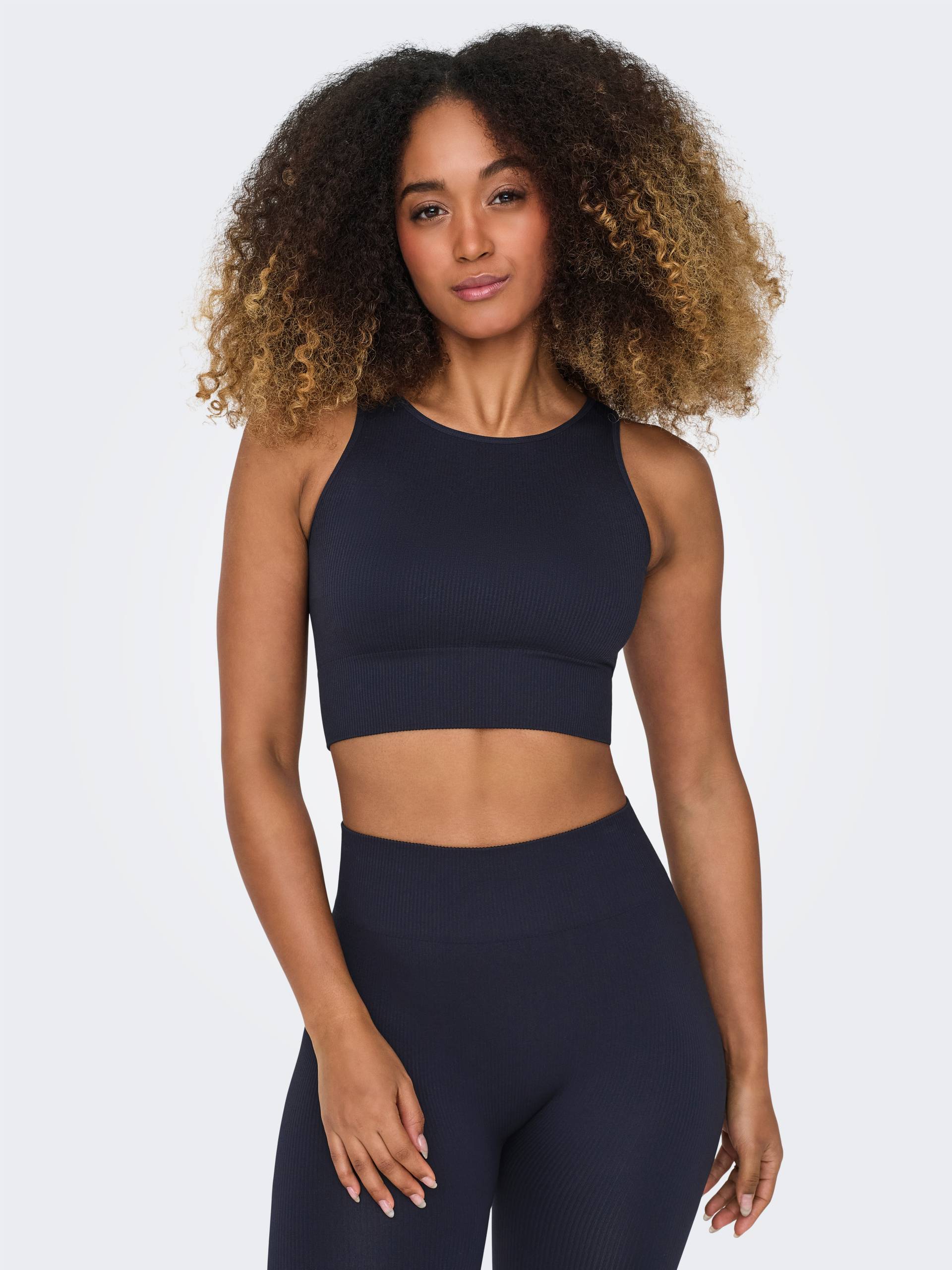 ONLY Play Trainingstop »ONPJAIA LIFE«, Cropped Fit, in feiner Rippstruktur ONLY Play Trainingstop »ONPJAIA LIFE«, Cropped Fit, in feiner Rippstruktur von ONLY Play