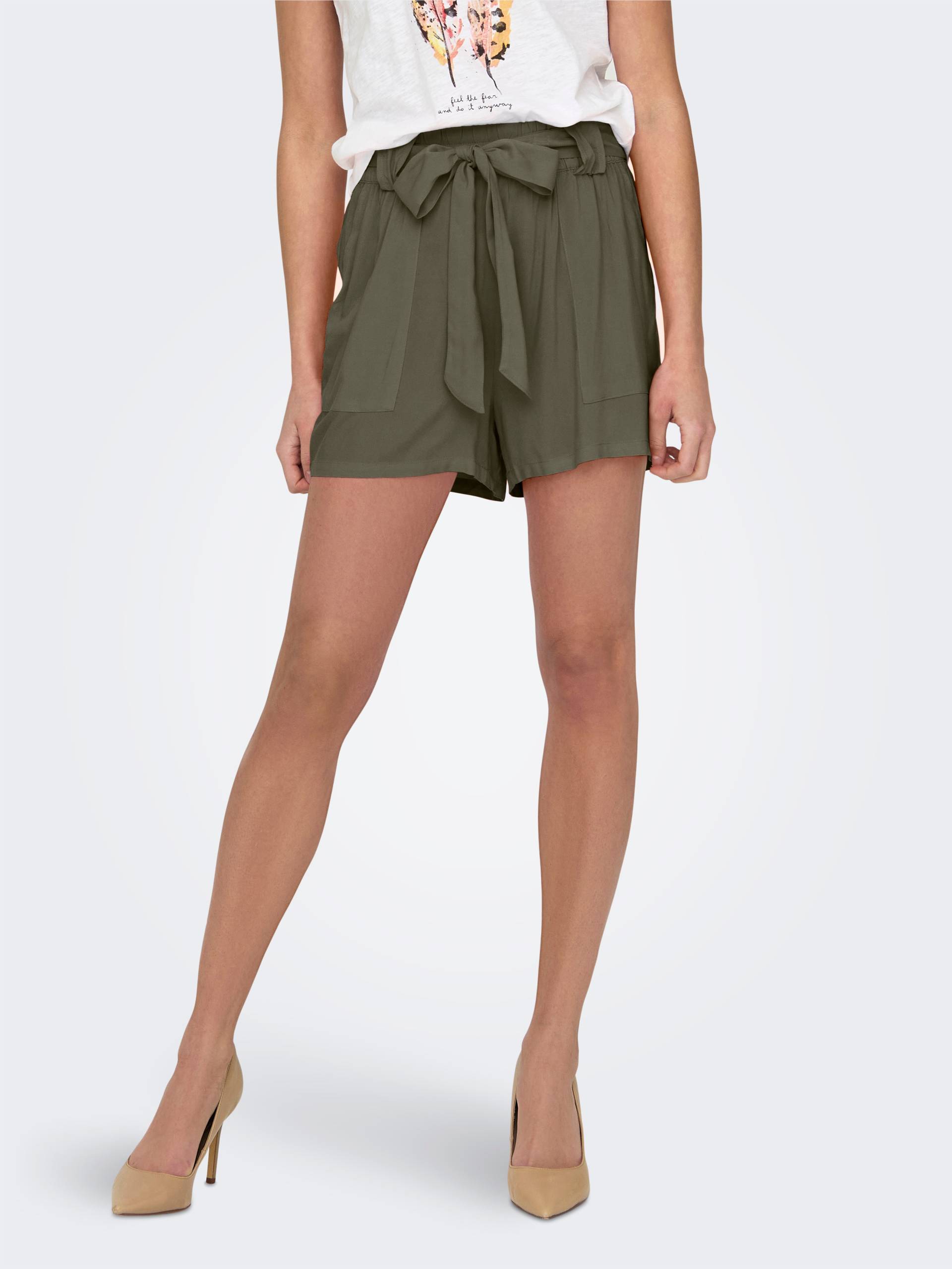 ONLY Shorts »ONLNOVA LIFE VIS TALIA HW SHORTS SOLID« von ONLY