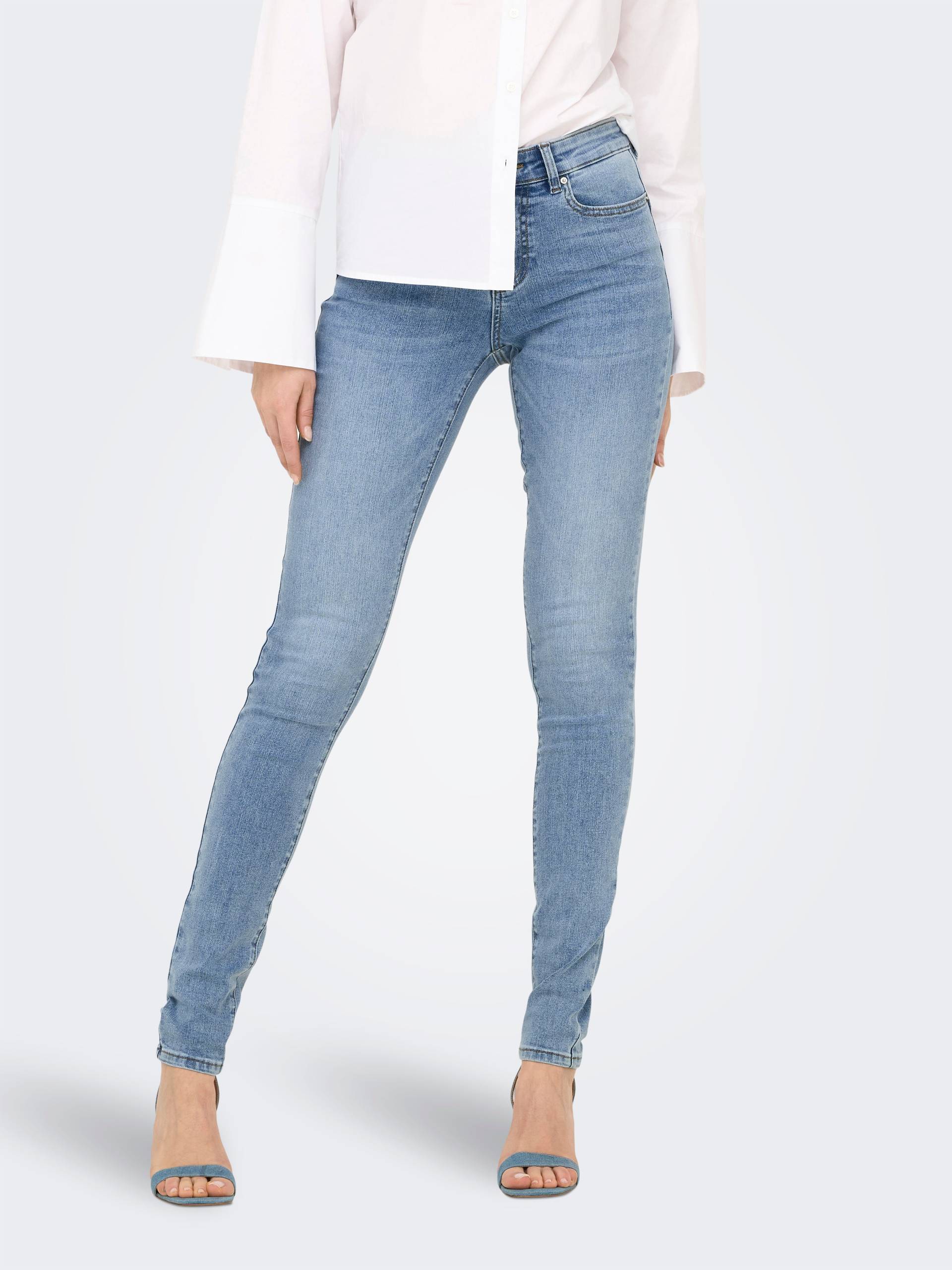 ONLY Skinny-fit-Jeans »ONLRINA MID WAIST PUSH UP SK BOX DNM« ONLY Skinny-fit-Jeans »ONLRINA MID WAIST PUSH UP SK BOX DNM« von ONLY
