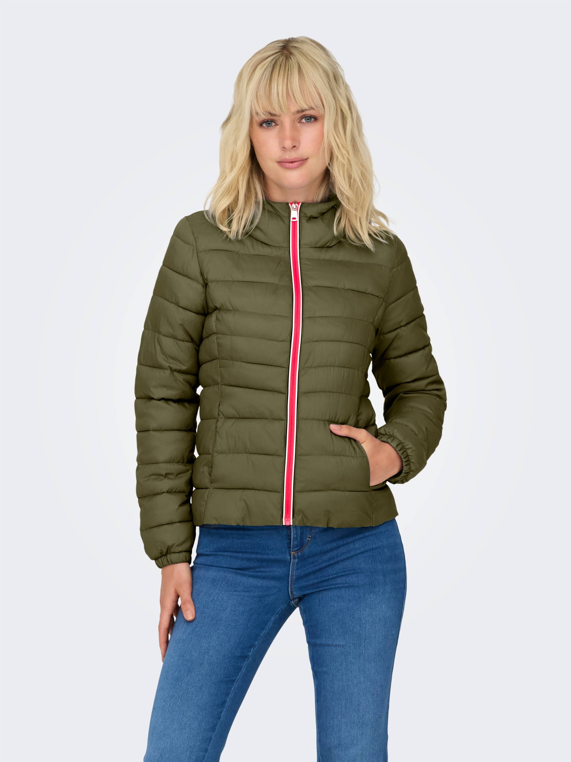 ONLY Steppjacke »ONLTAHOE CONTRAST HOOD JACKET CC OTW«, mit Kapuze ONLY Steppjacke »ONLTAHOE CONTRAST HOOD JACKET CC OTW«, mit Kapuze von ONLY