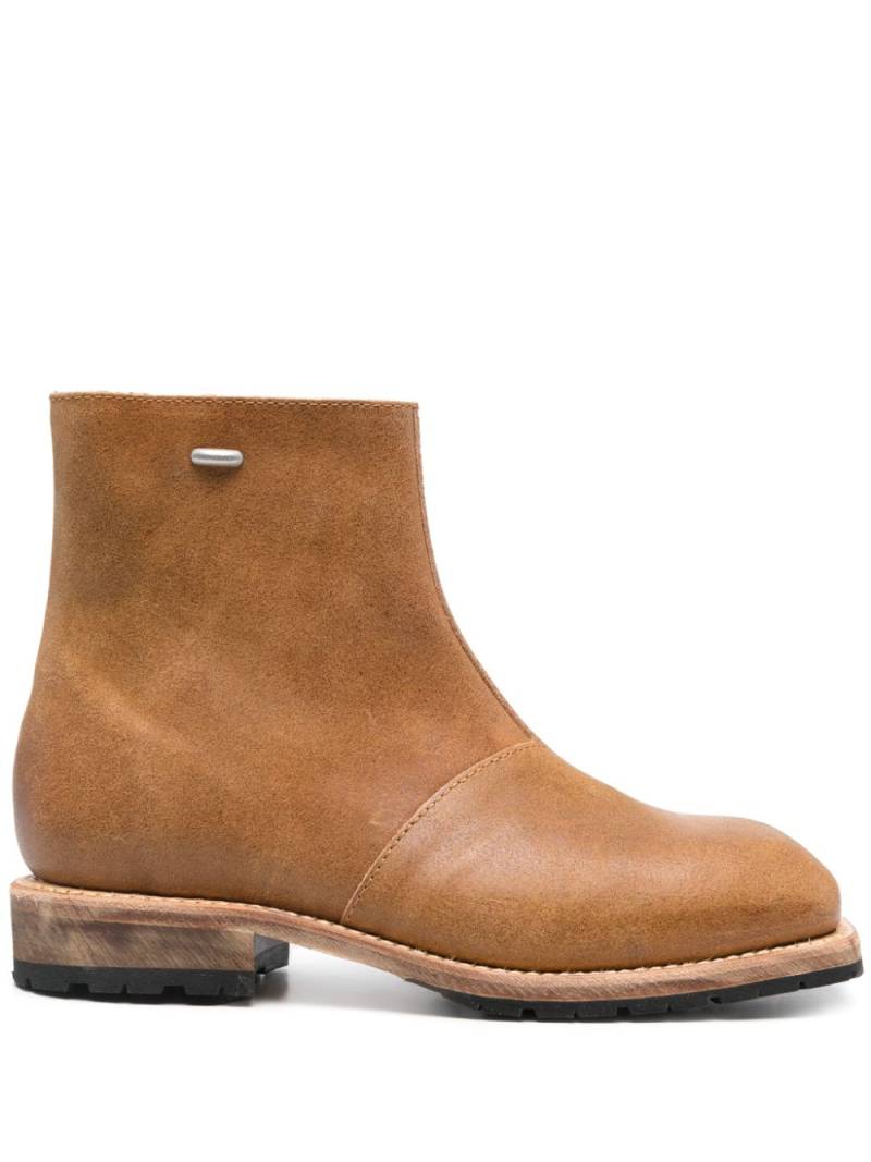 OUR LEGACY suede ankle boots - Brown von OUR LEGACY