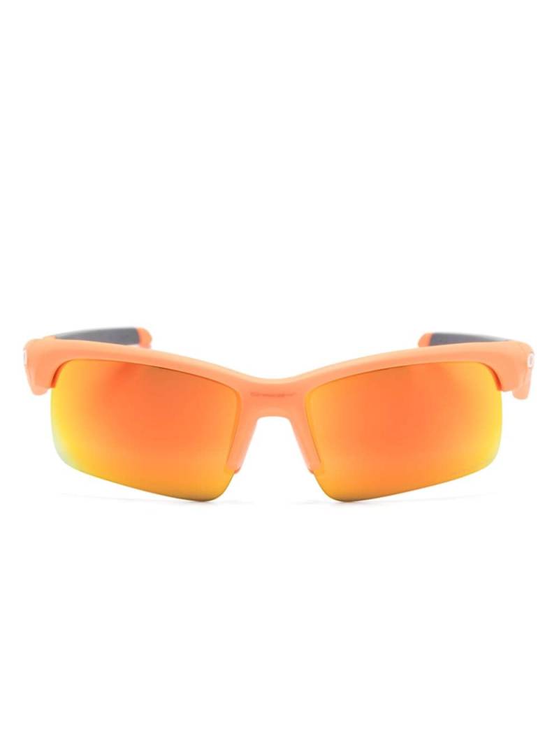 Oakley Capacitor sunglasses - Orange von Oakley