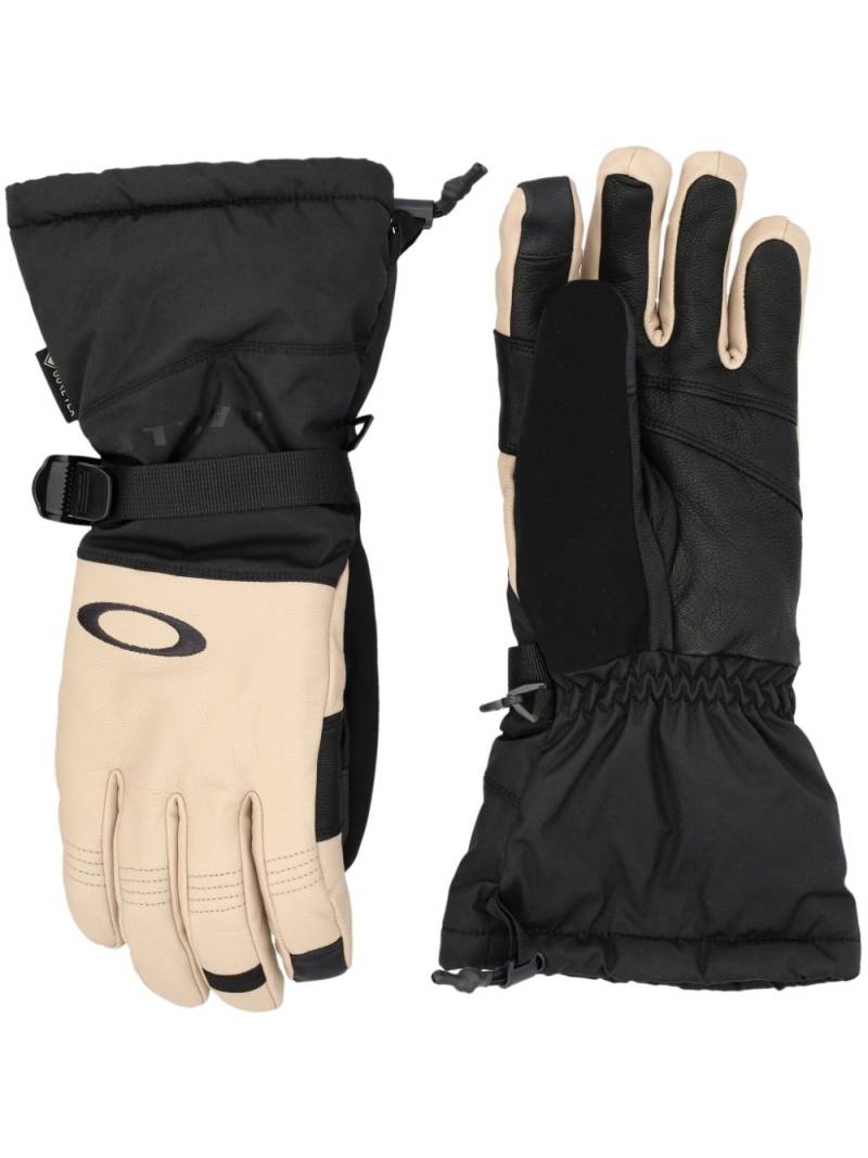 Oakley Elipse Gauntlet gloves - Neutrals von Oakley