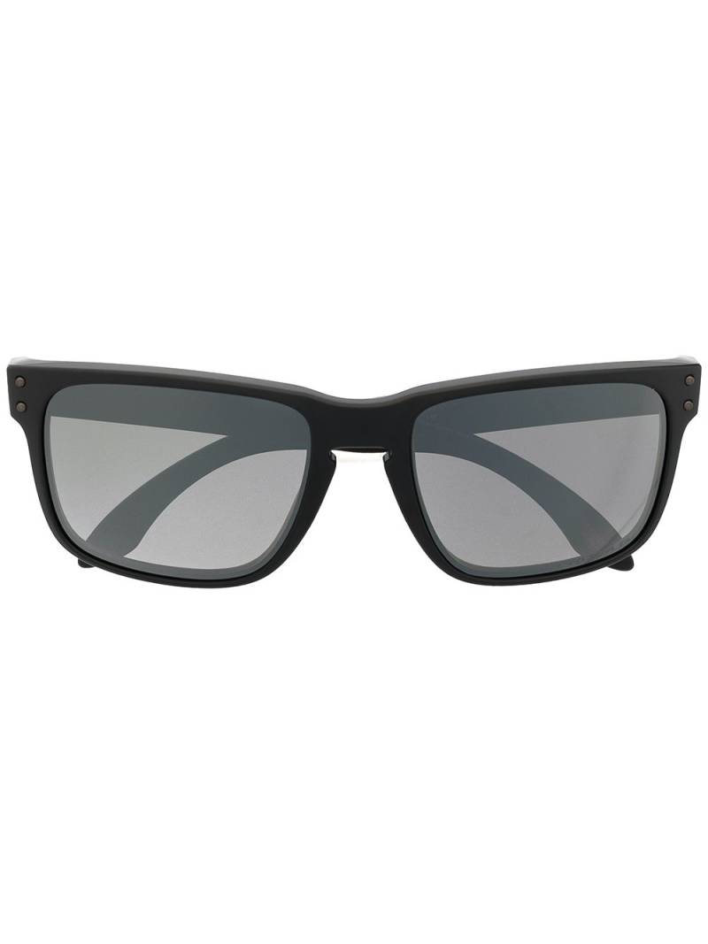 Oakley square-frame logo-embellished sunglasses - Black von Oakley