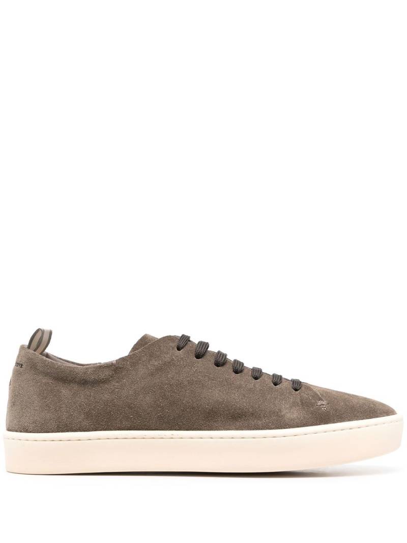 Officine Creative low-top suede sneakers - Brown von Officine Creative