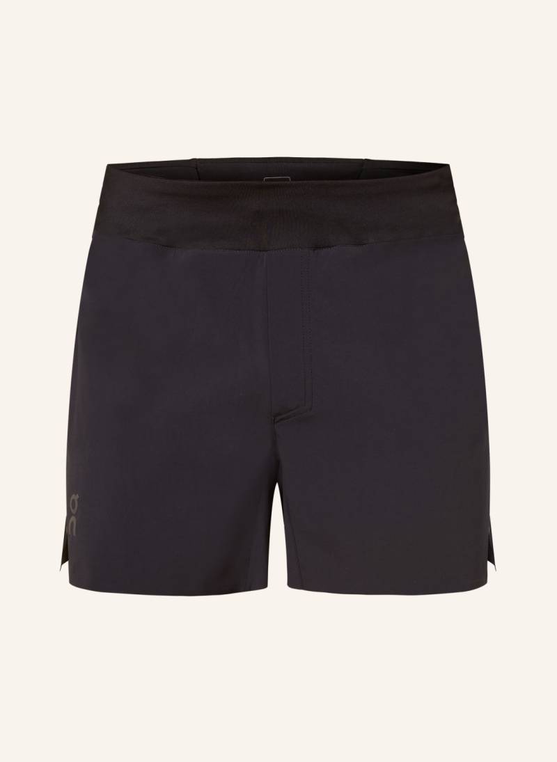 On 2-In-1-Laufshorts schwarz von On