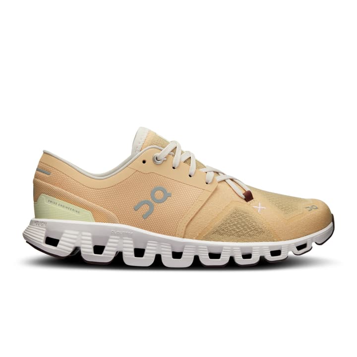 On Cloud X 3 Freizeitschuhe beige von On