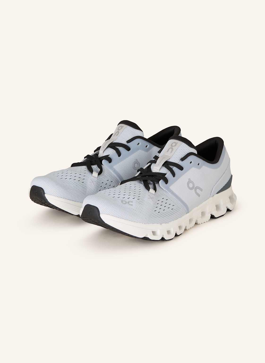 On Fitnessschuhe Cloud X 4 grau On Fitnessschuhe Cloud X 4 grau von On