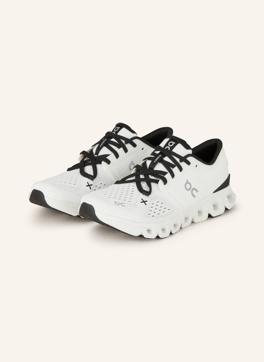 On Fitnessschuhe Cloud X 4 weiss On Fitnessschuhe Cloud X 4 weiss von On