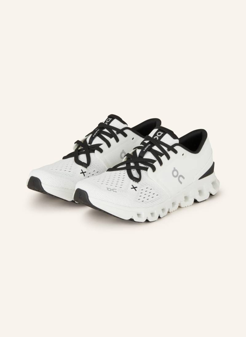 On Fitnessschuhe Cloud X 4 weiss On Fitnessschuhe Cloud X 4 weiss von On