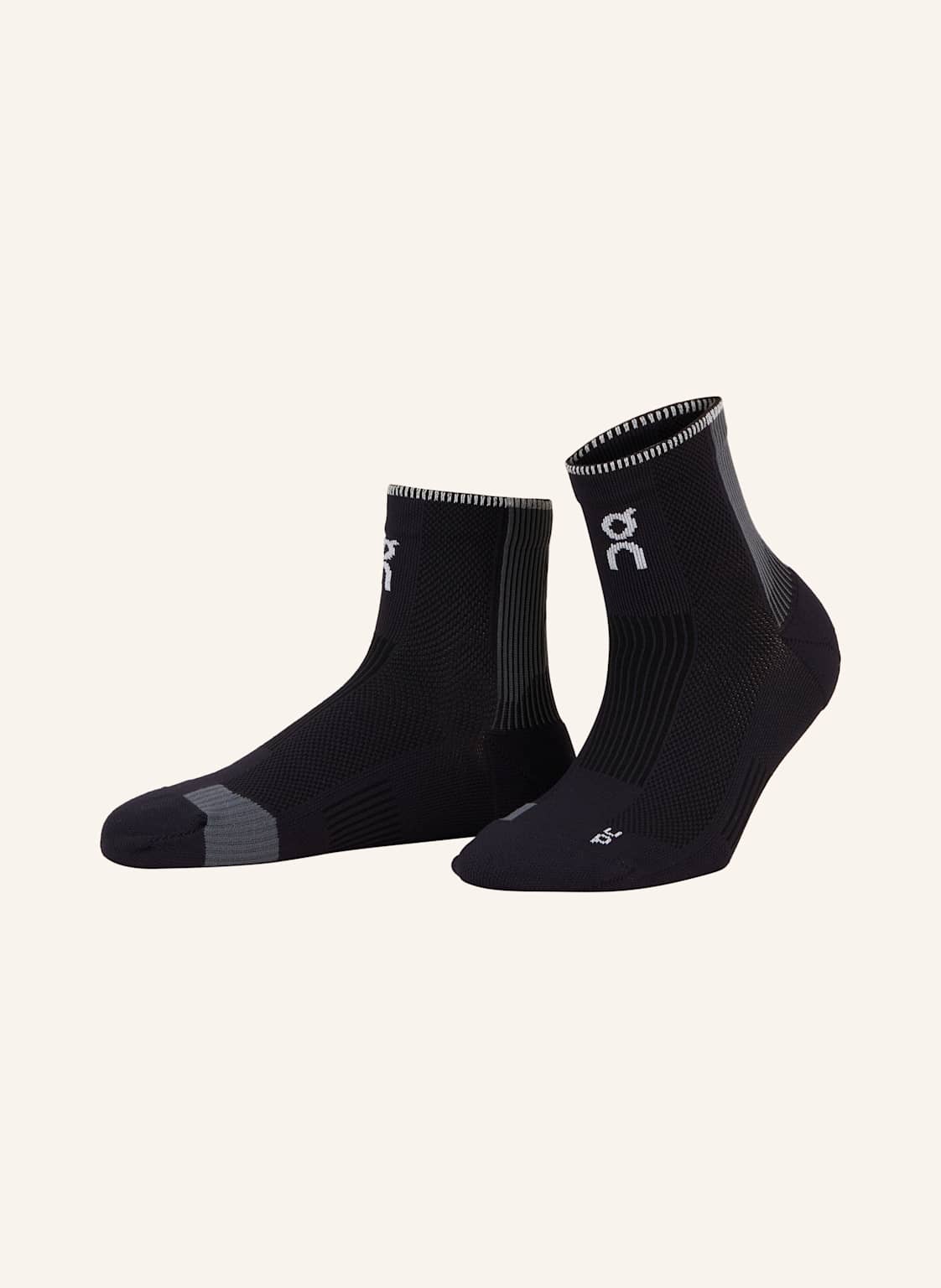 On Laufsocken Performance Run Sock Mid schwarz von On