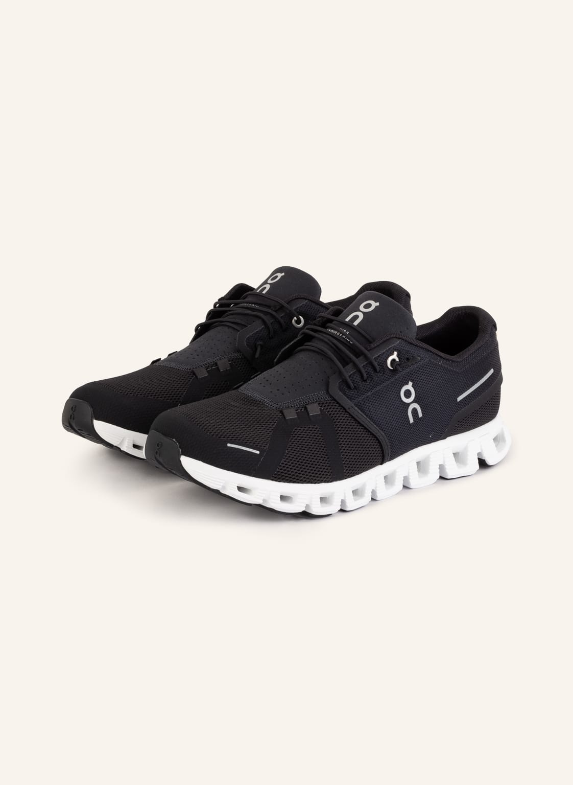 On Sneaker Cloud 5 schwarz von On