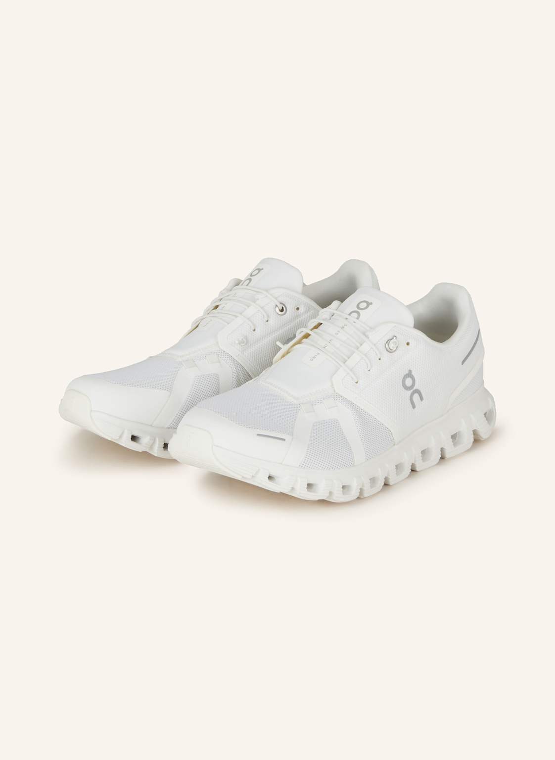 On Sneaker Cloud 6 weiss von On