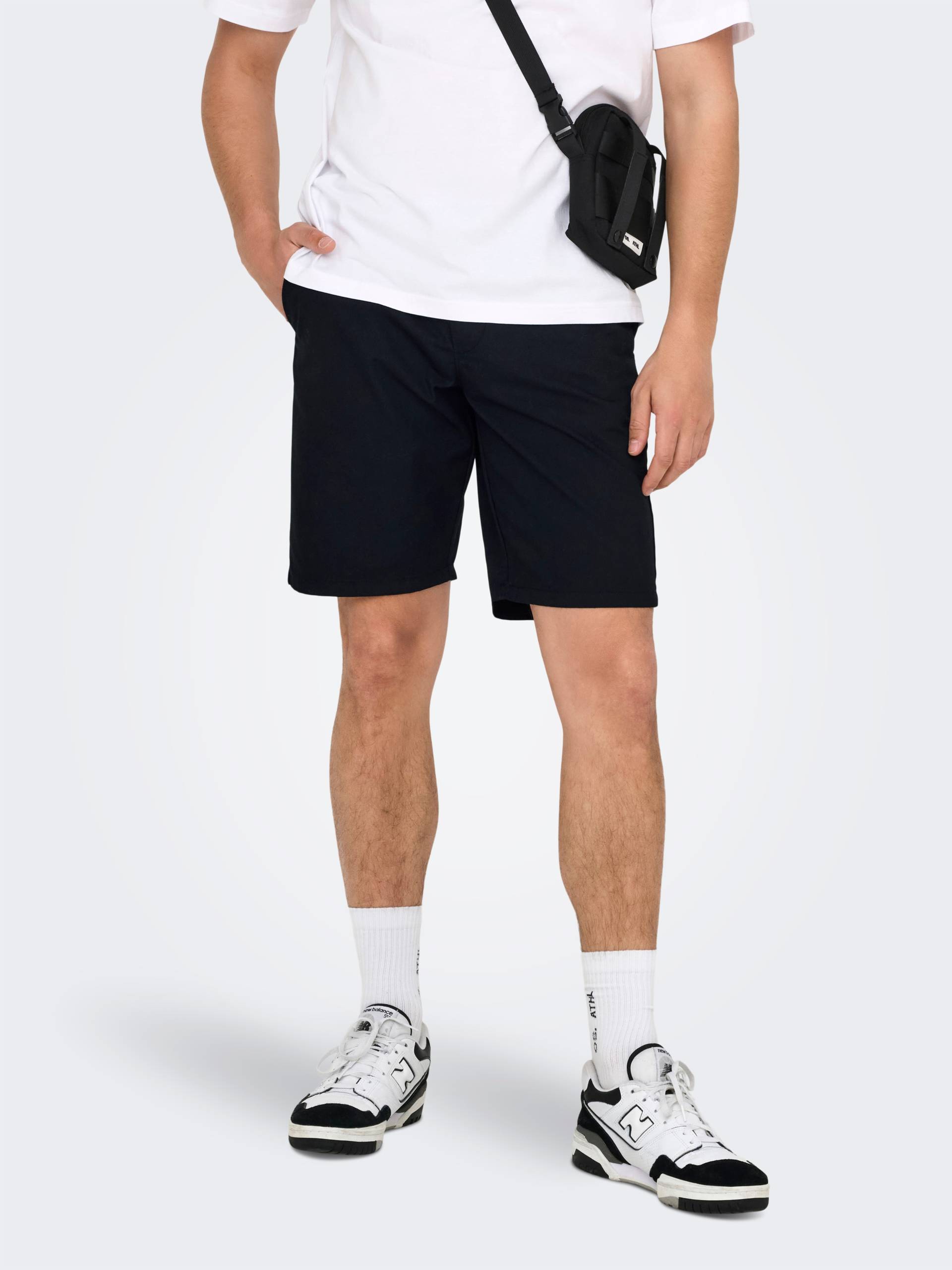 ONLY & SONS Chinoshorts »ONSKAL CHINO 0287 SHORTS CS« ONLY & SONS Chinoshorts »ONSKAL CHINO 0287 SHORTS CS« von Only & Sons