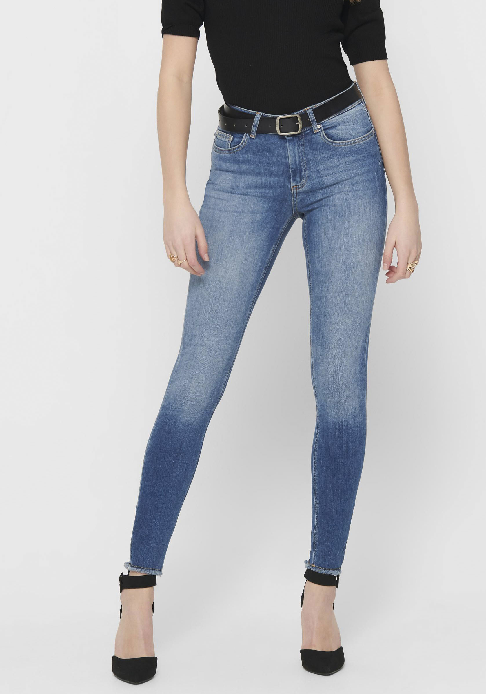 ONLY Ankle-Jeans »BLUSH«, ausgefranste Säume von Only