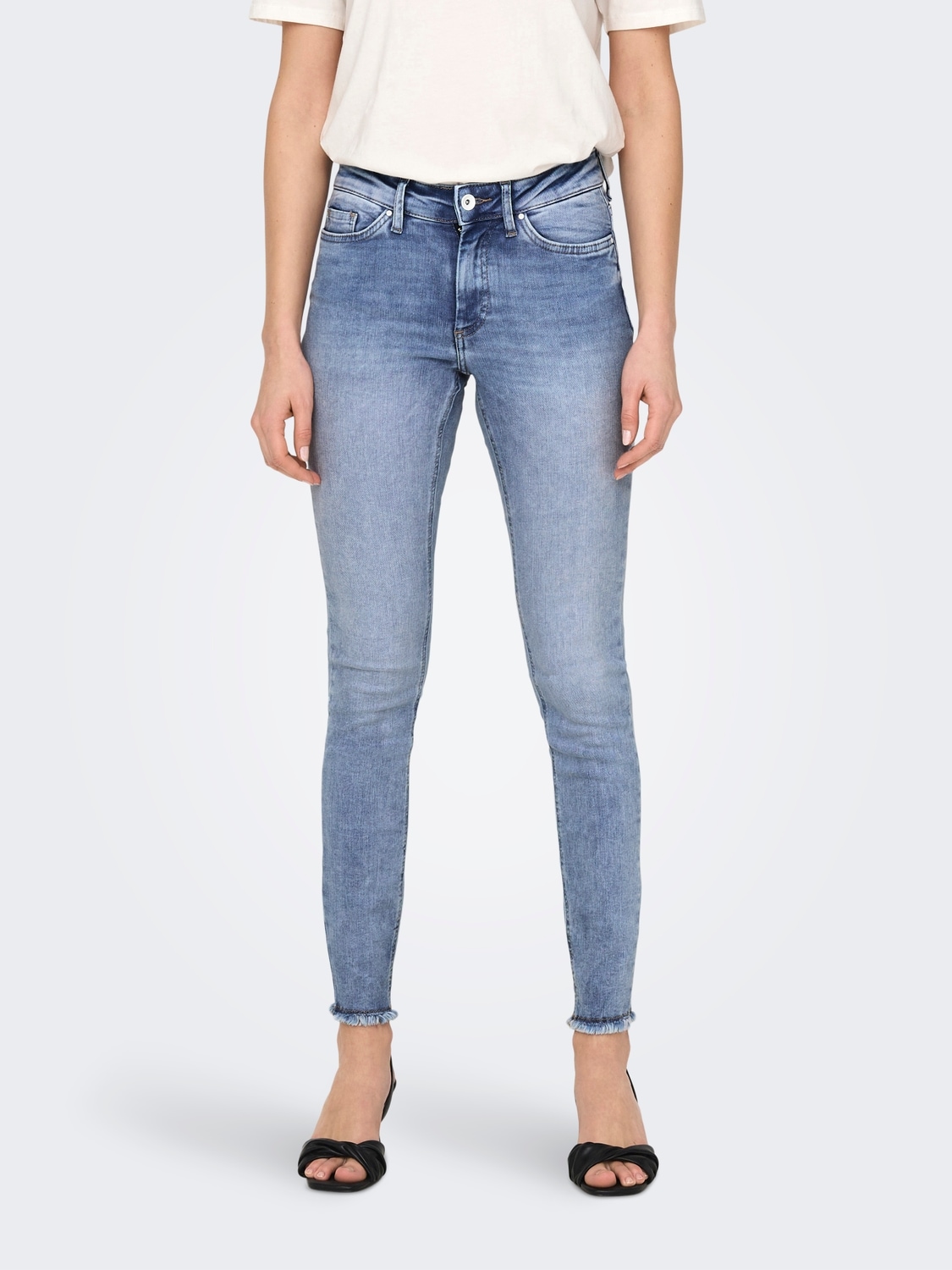 ONLY Ankle-Jeans »ONLBLUSH MID SK ANK RAW DNM REA694 NOOS« ONLY Ankle-Jeans »ONLBLUSH MID SK ANK RAW DNM REA694 NOOS« von Only