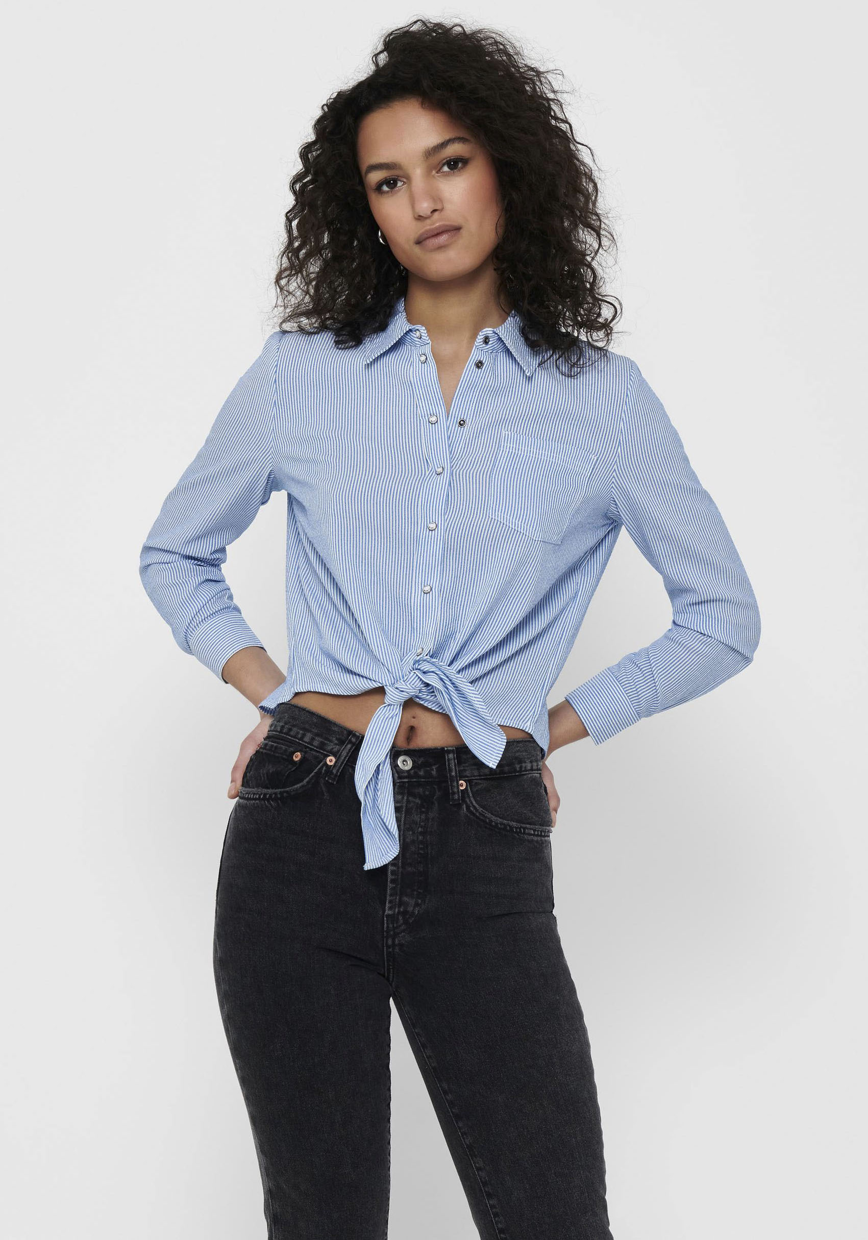 ONLY Hemdbluse »ONLLECEY LS KNOT SHIRT NOOS WVN« ONLY Hemdbluse »ONLLECEY LS KNOT SHIRT NOOS WVN« von Only