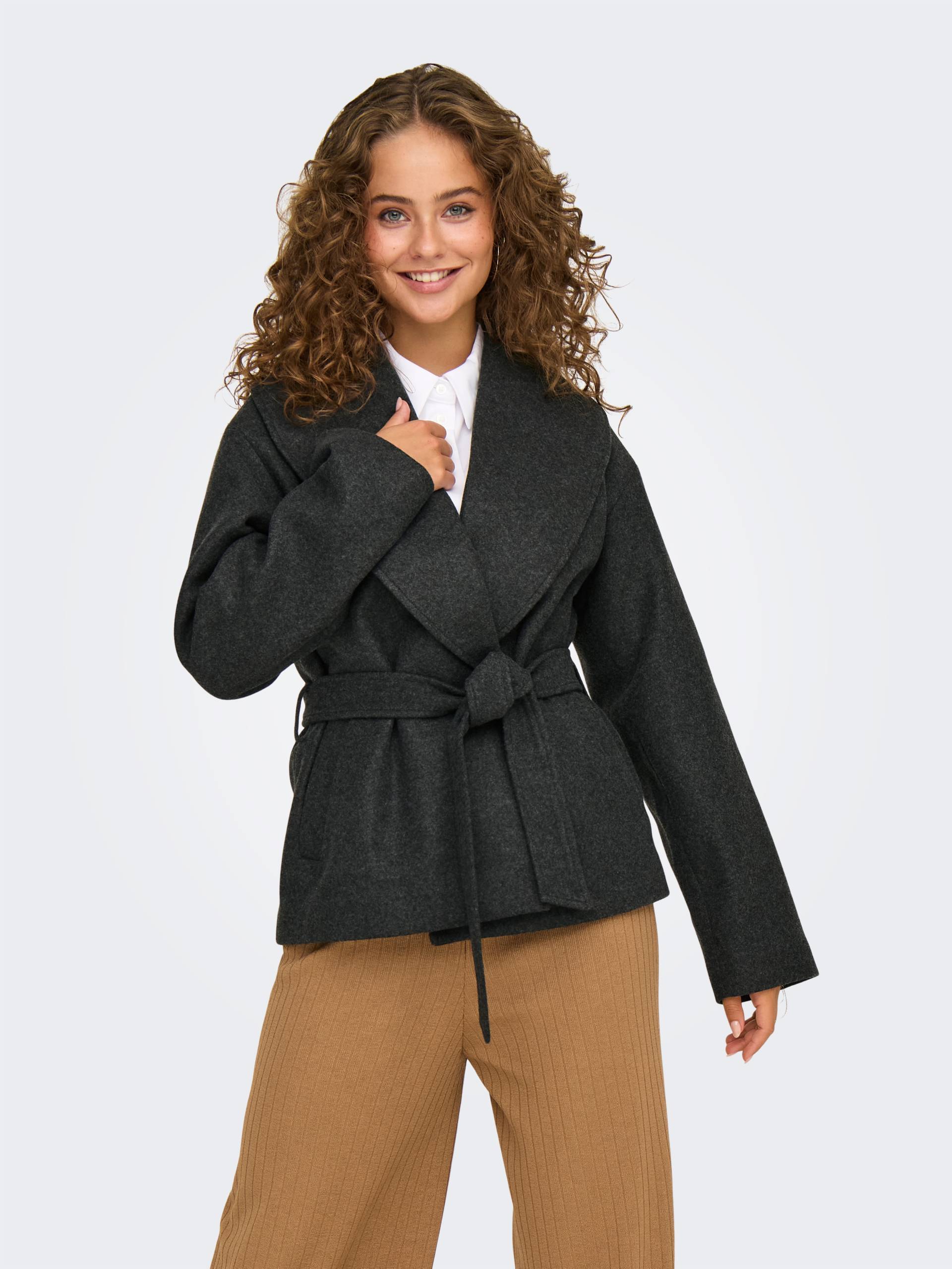 ONLY Kurzmantel »ONLAUGUSTA LIFE SHORT COAT OTW« ONLY Kurzmantel »ONLAUGUSTA LIFE SHORT COAT OTW« von Only