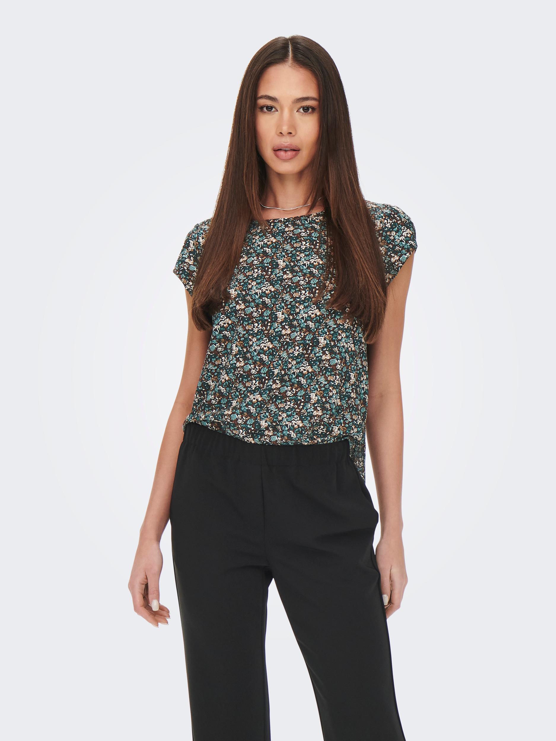 ONLY Shirtbluse »ONLVIC S/S AOP TOP NOOS PTM«, mit Allover Druck ONLY Shirtbluse »ONLVIC S/S AOP TOP NOOS PTM«, mit Allover Druck von Only