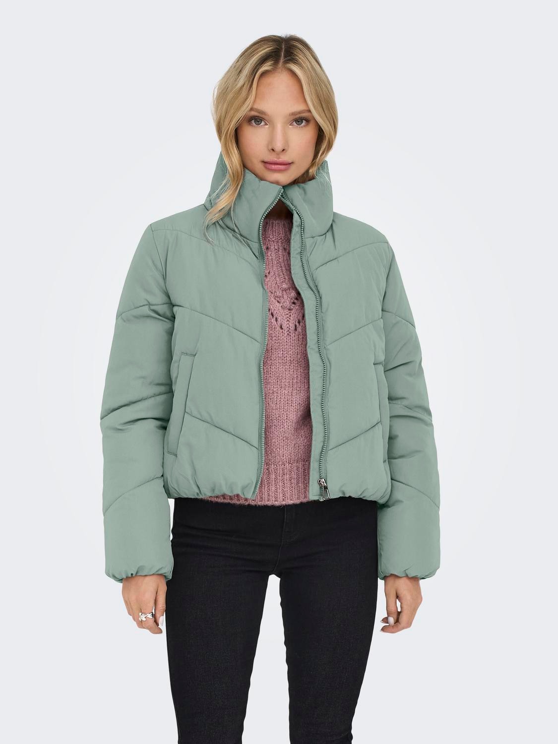 ONLY Steppjacke »ONLMAGGI LIFE SOLID PUFFER CC OTW« ONLY Steppjacke »ONLMAGGI LIFE SOLID PUFFER CC OTW« von Only
