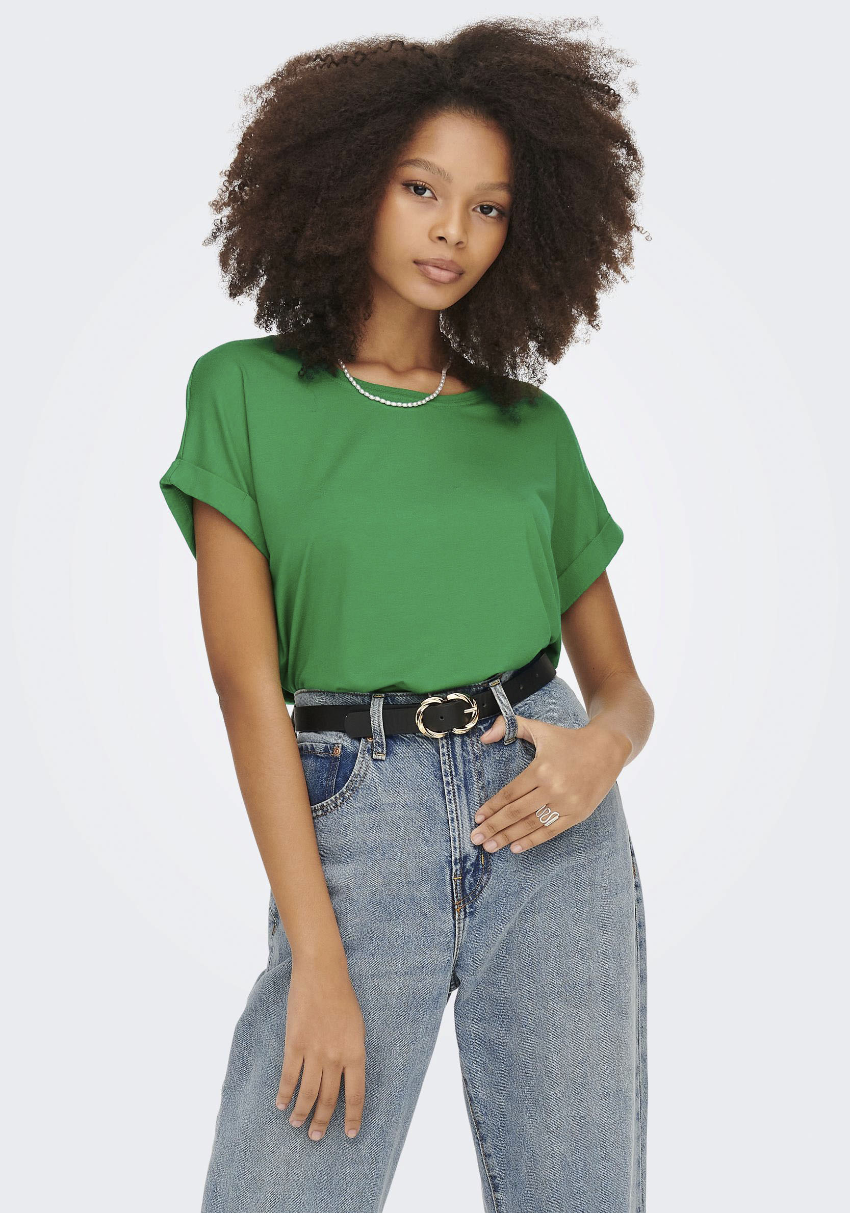 ONLY T-Shirt »ONLMOSTER S/S O-NECK TOP NOOS JRS«, mit Aufschlag am Arm ONLY T-Shirt »ONLMOSTER S/S O-NECK TOP NOOS JRS«, mit Aufschlag am Arm von Only