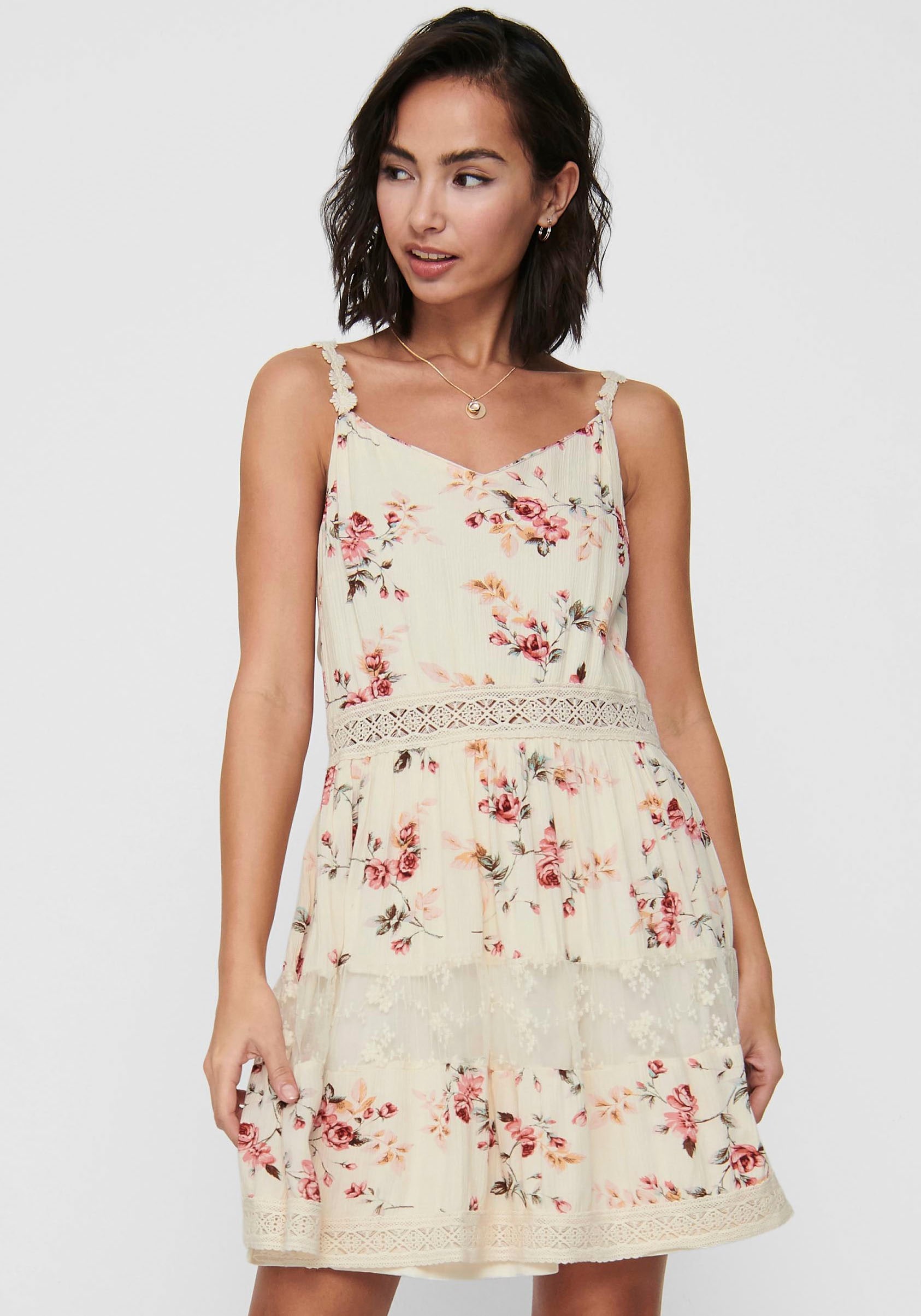 ONLY Trägerkleid »ONLKARMEN ANNE LIFE S/L DRESS WVN NOOS« ONLY Trägerkleid »ONLKARMEN ANNE LIFE S/L DRESS WVN NOOS« von Only