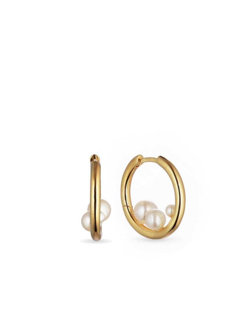 Otiumberg Trio Pearl hoop earrings - Gold von Otiumberg