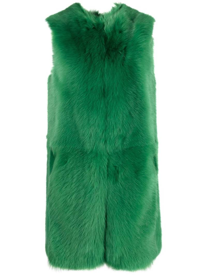 P.A.R.O.S.H. Melody shearling sleeveless coat - Green von P.A.R.O.S.H.