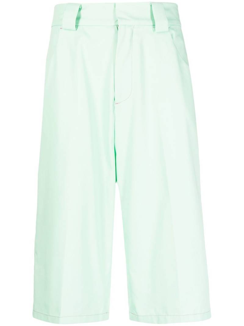 RASSVET pressed-crease four-pocket Bermuda shorts - Green von RASSVET