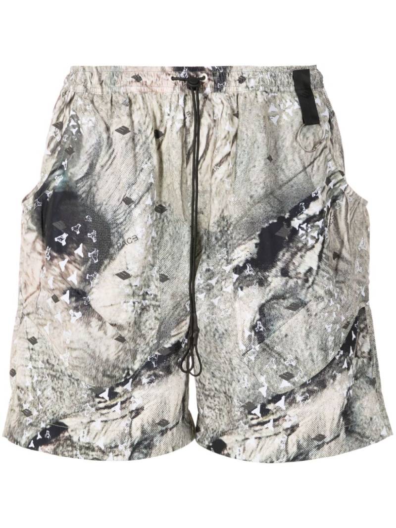 PACE abstract-print drawstring shorts - Neutrals von PACE