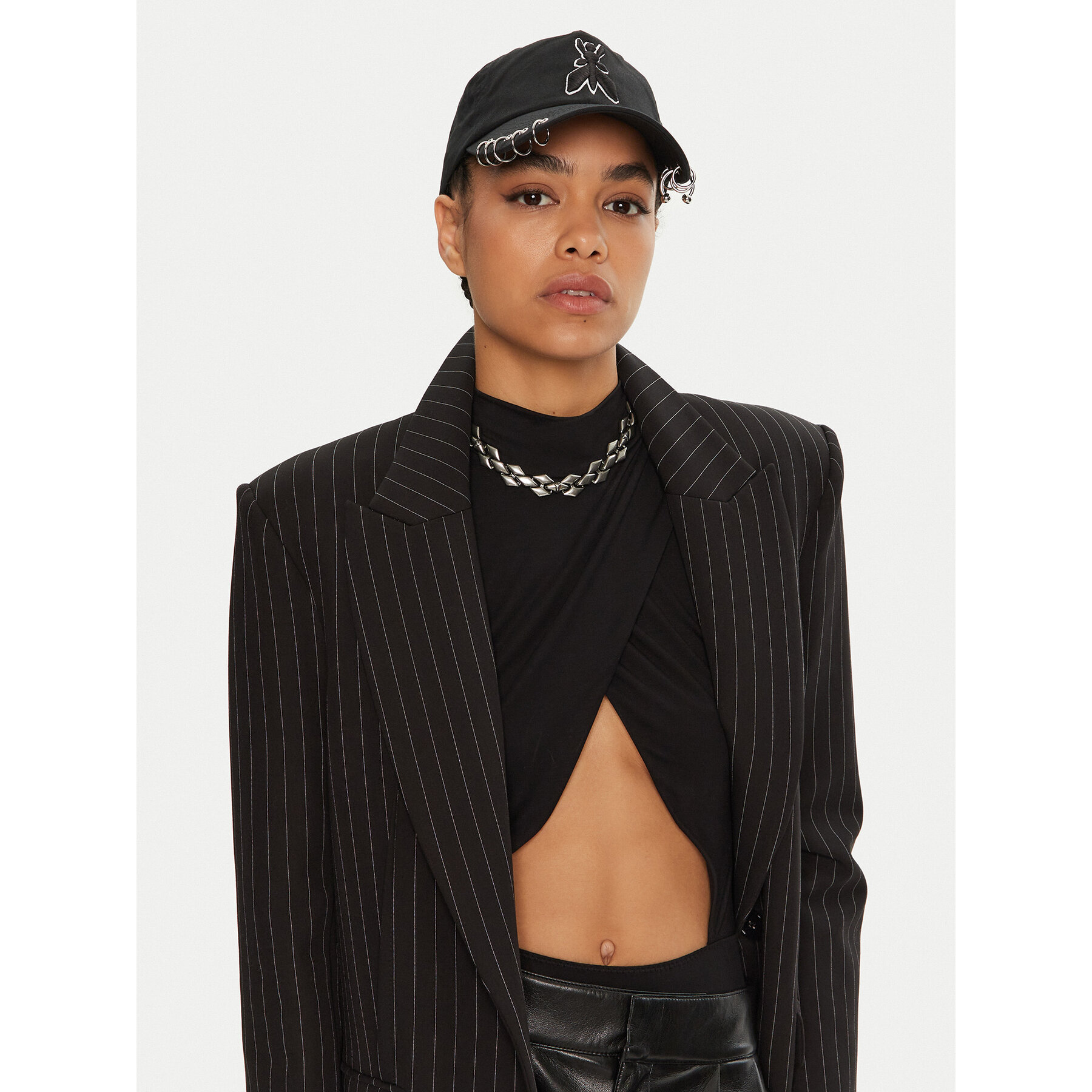 Cap Patrizia Pepe 2F1650/A526-K103 Schwarz Cap Patrizia Pepe 2F1650/A526-K103 Schwarz von PATRIZIA PEPE